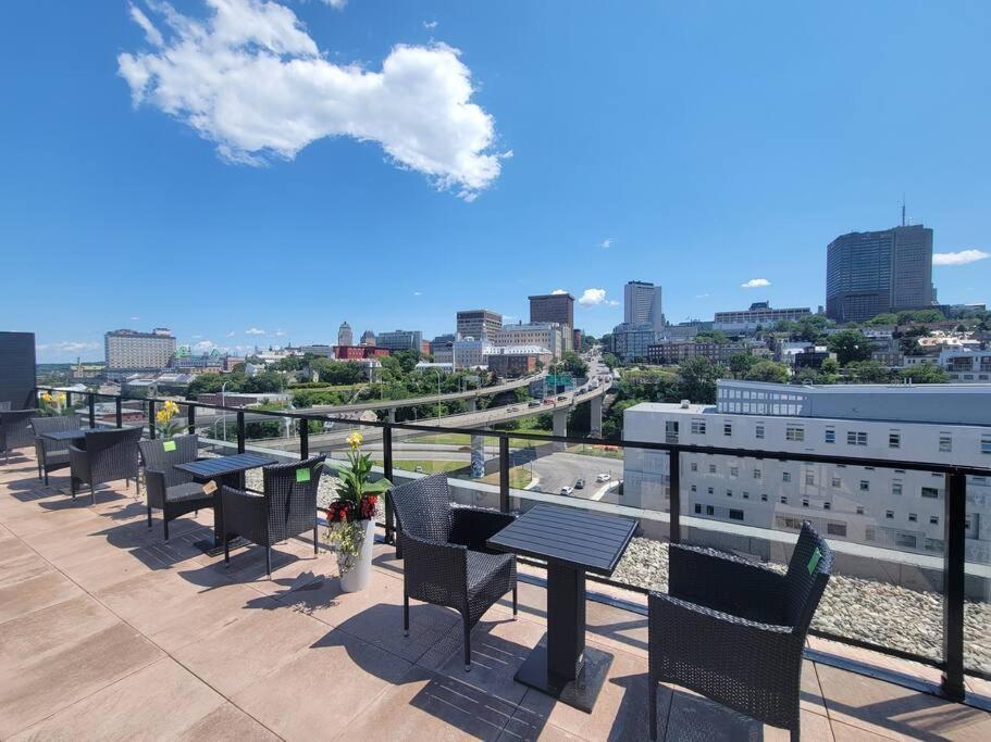 Condo 2 Ch - 500M Vieux-Quebec & Gym Bagian luar foto
