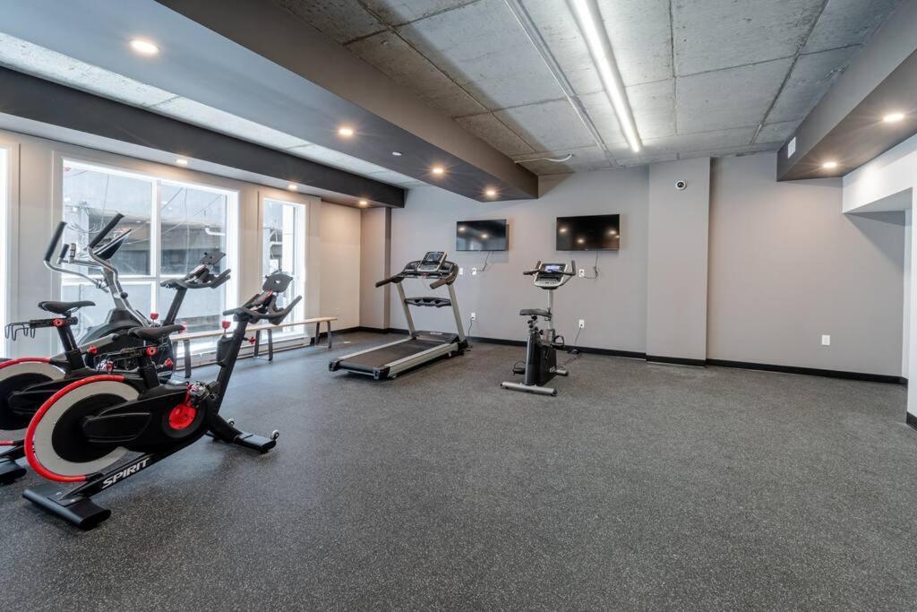 Condo 2 Ch - 500M Vieux-Quebec & Gym Bagian luar foto